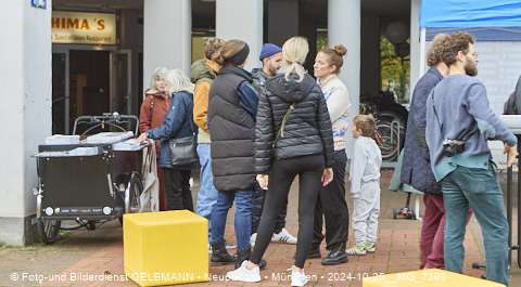 25.10.2025 - Illustrationen und Wall Art mit Katharina Konte und Architekten Herbert Kocht des Marx-Zentrum  